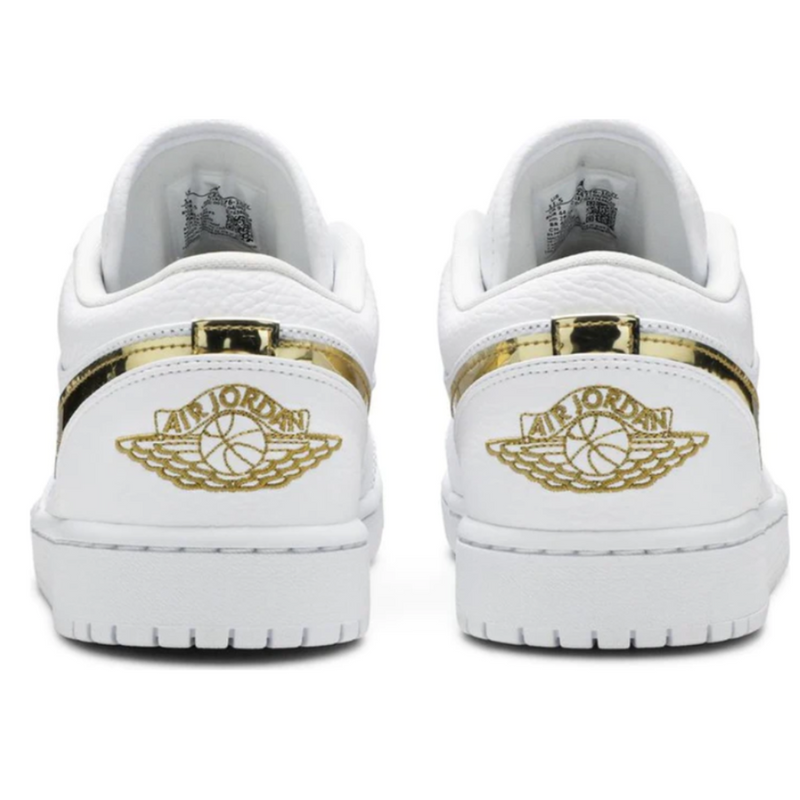 Tênis Air Jordan 1 Low Metallic Gold White