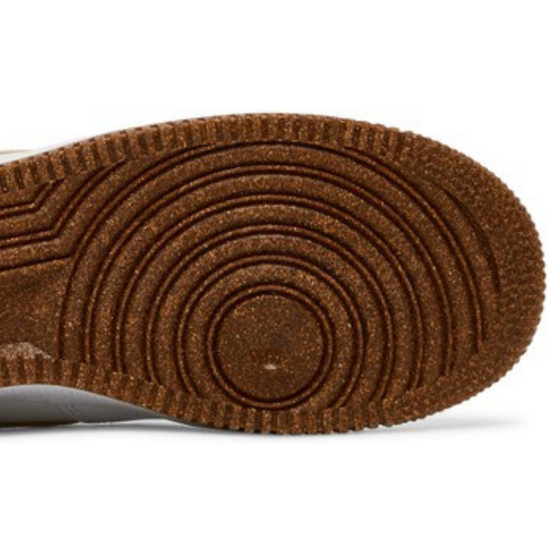 Tênis Nike Air Force 1 '07 LV8 Rhubarb