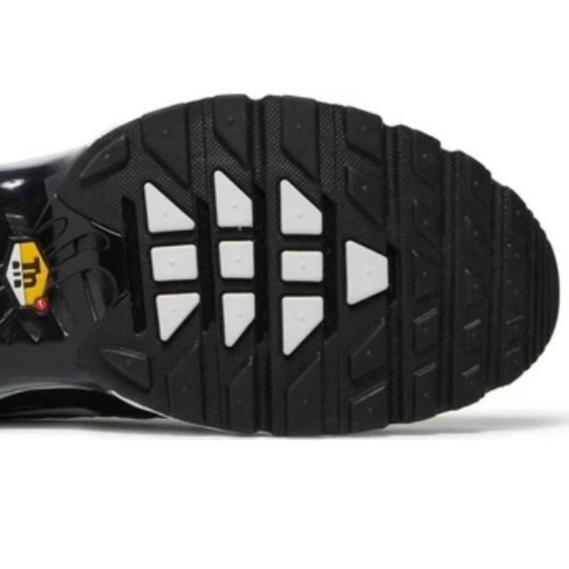 Tênis Nike Air Max Plus Tn Black White Metallic Silver
