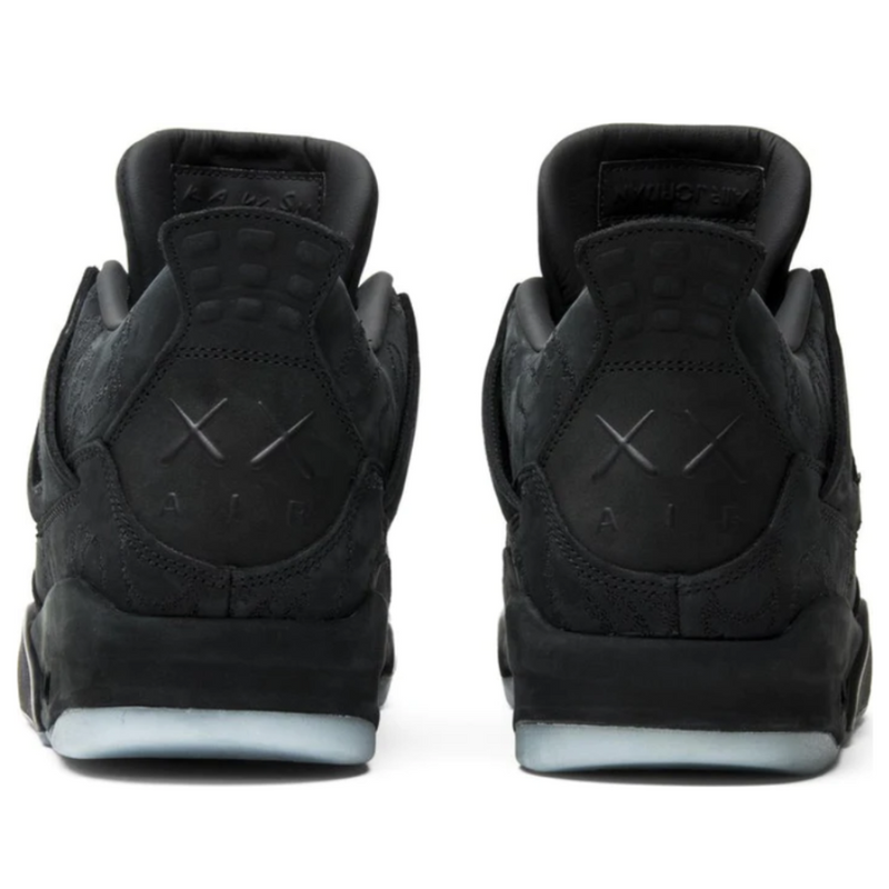 Tênis KAWS x Air Jordan 4 Retro 'Black'