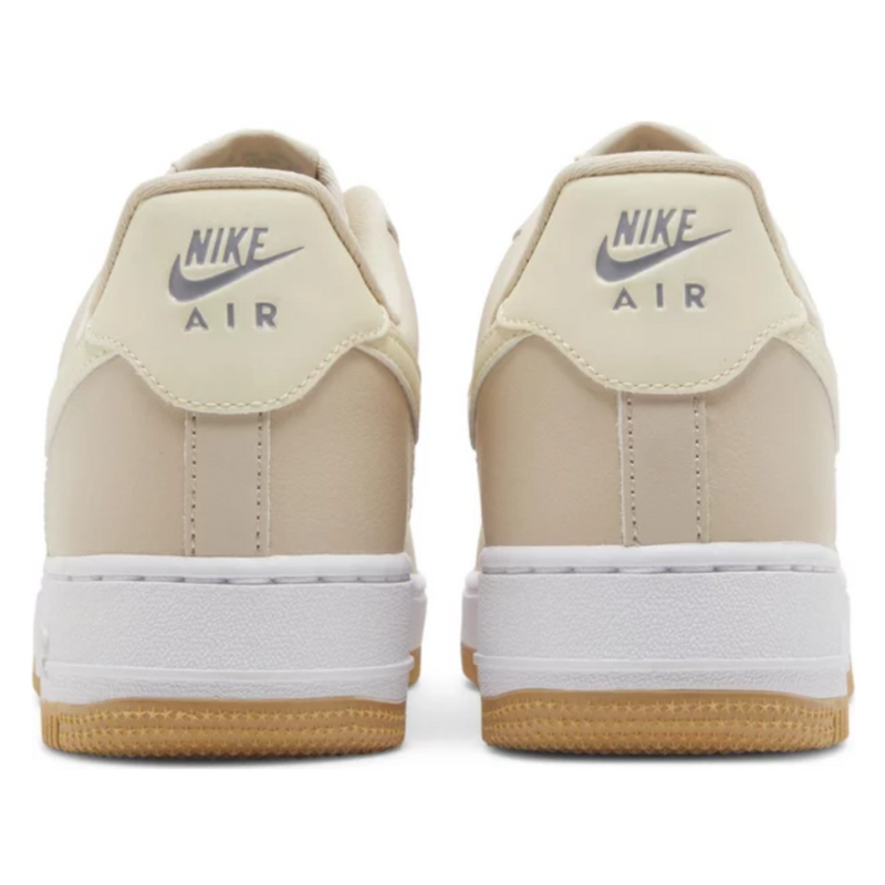 Tênis Nike Air Force Coconut Milk