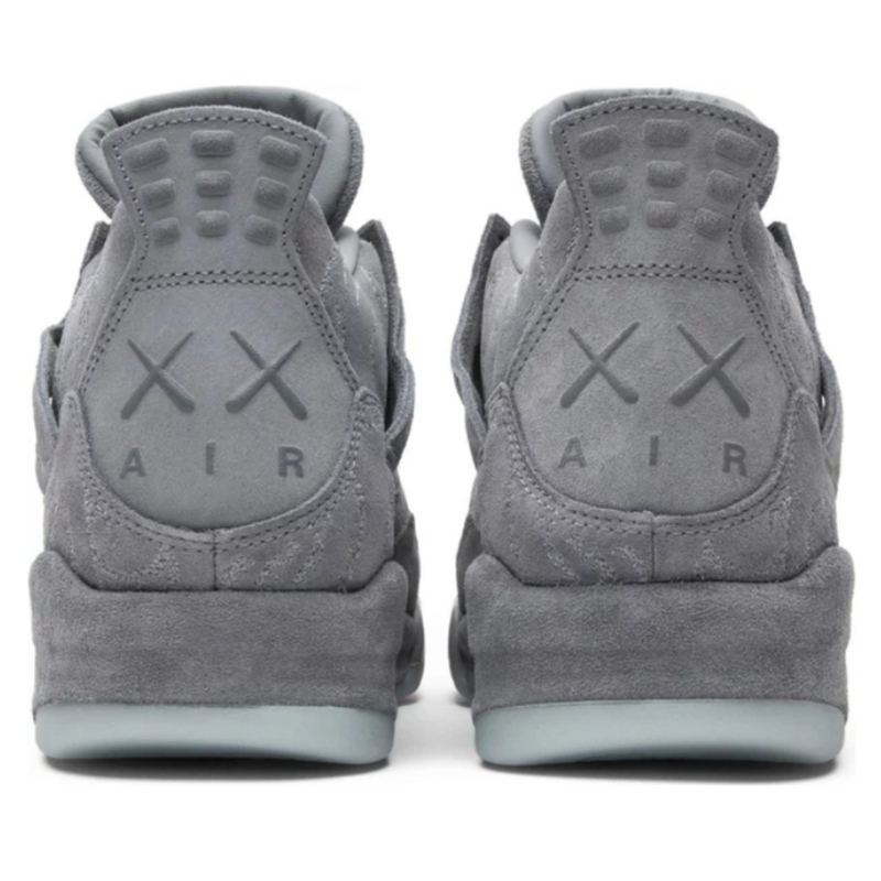 Tênis Air Jordan 4 Retro Kaws