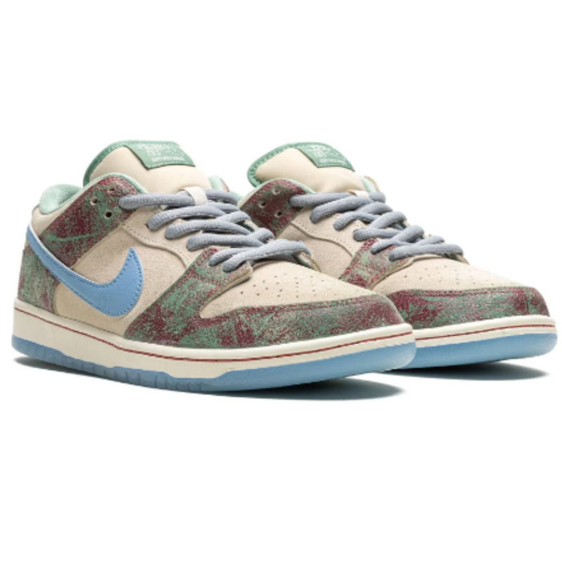 Tênis Nike SB Dunk Low x Crenshaw Skate Club